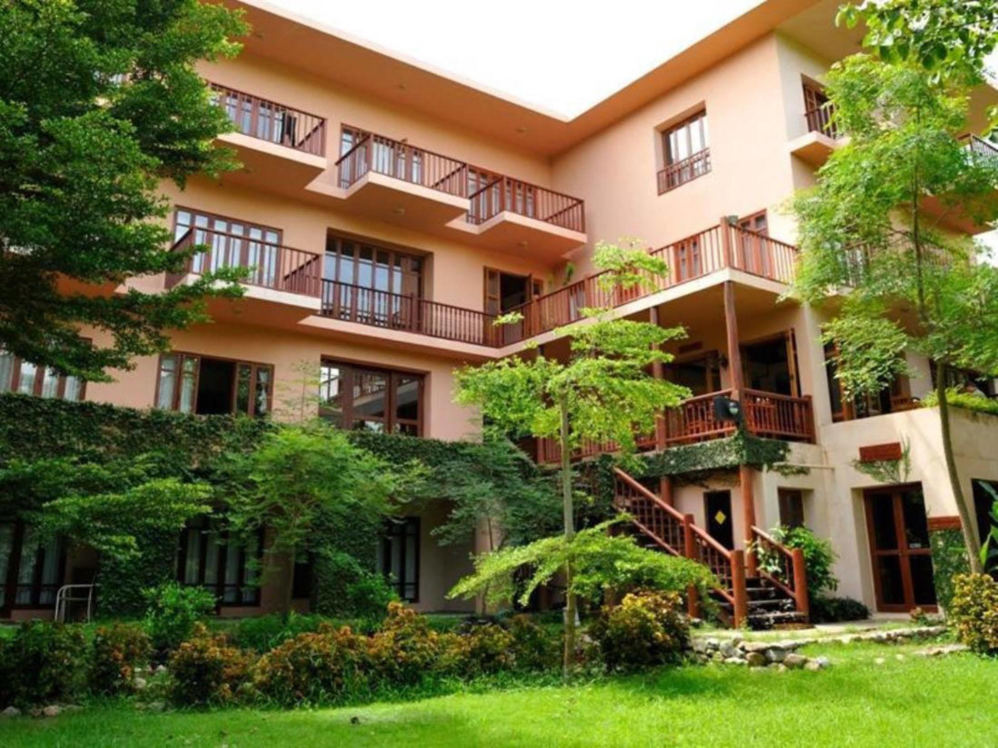 Riverhouse Resort Mae Sariang Luaran gambar