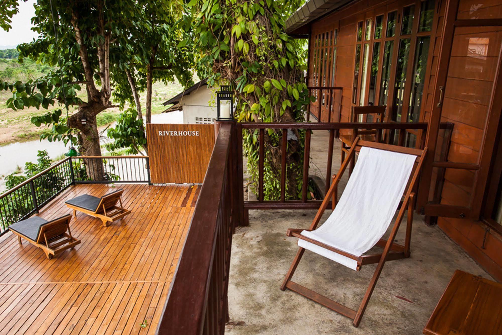 Riverhouse Resort Mae Sariang Luaran gambar
