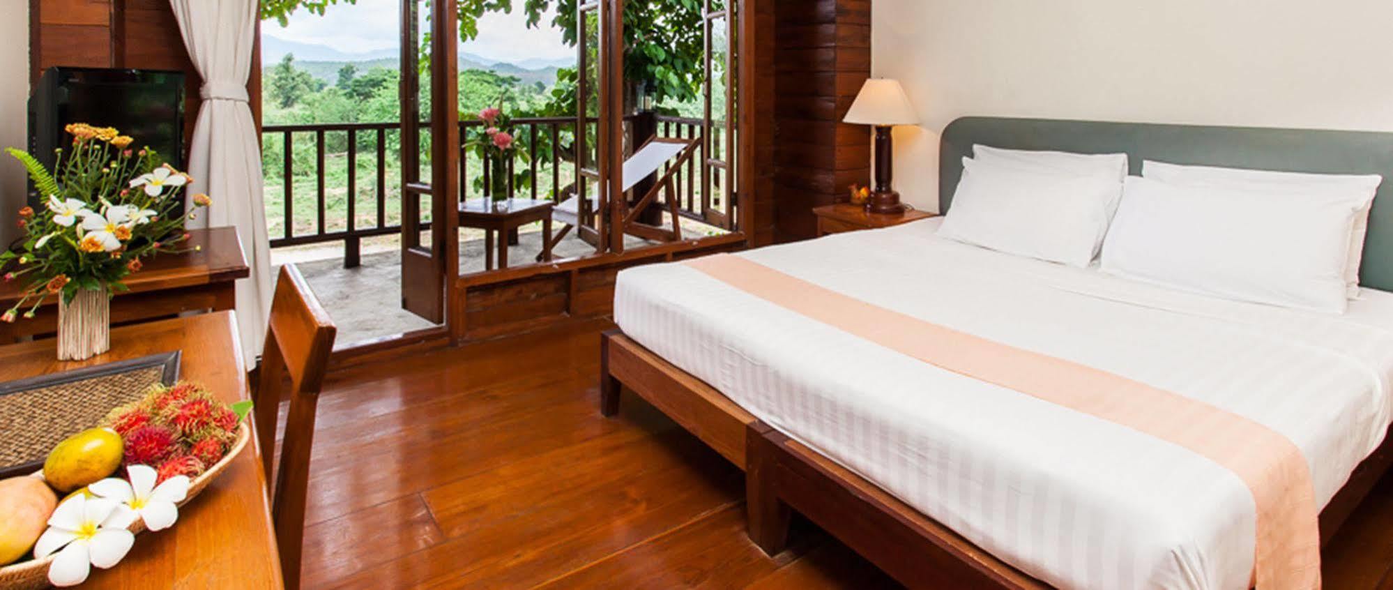 Riverhouse Resort Mae Sariang Luaran gambar