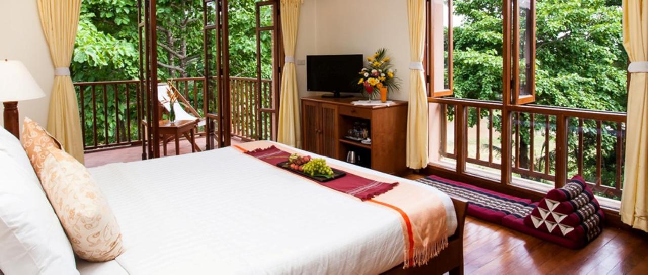 Riverhouse Resort Mae Sariang Bilik gambar